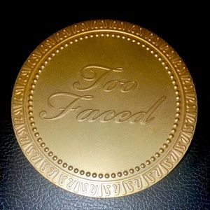 Too Faced Natural Bronzer (old packaging)